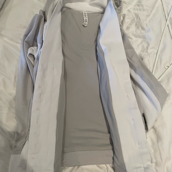 Sz 8 Lululemon To Class Jacket * rare colour - Picture 4 of 5